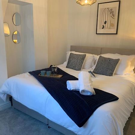 Alto - Lovely 2 Bedroom Serviced Apartment Bristol By Mint Stays Exterior foto